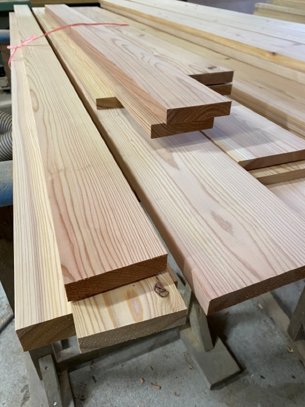 スギとヒノキの化粧枠_宇佐市リフォーム