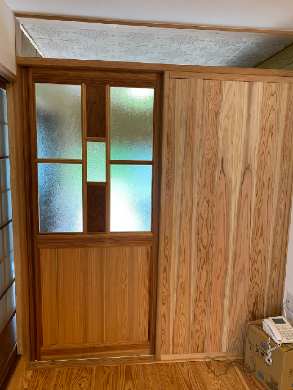木製建具の取付け